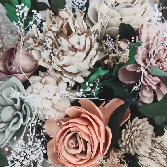 Meet your Posher, Hollie - Picture 1 of 1